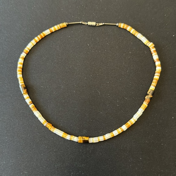 Vintage 70's Puka Shell Tiger Eye Beaded Necklace Chocker Twist Closure - Picture 6 of 9